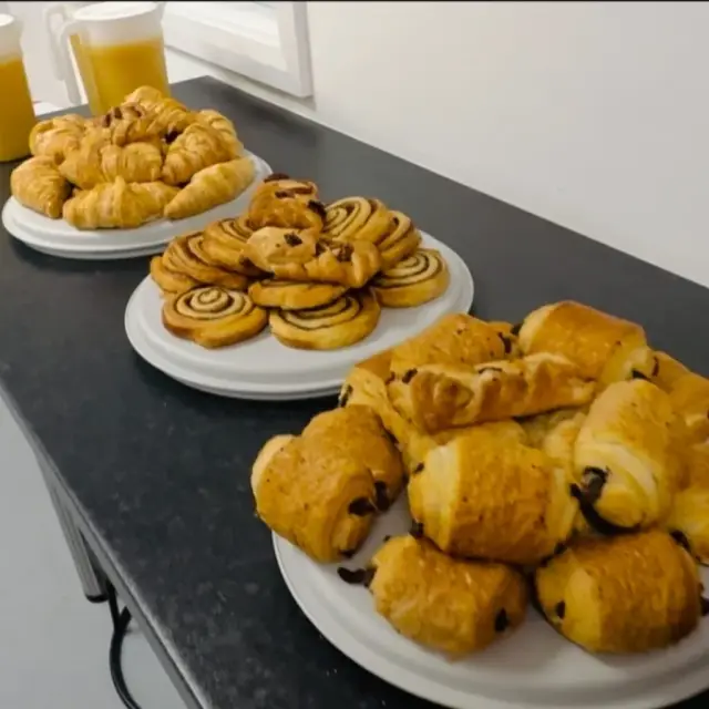Breakfast catering